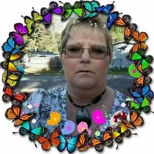 Meet your Posher, Gina